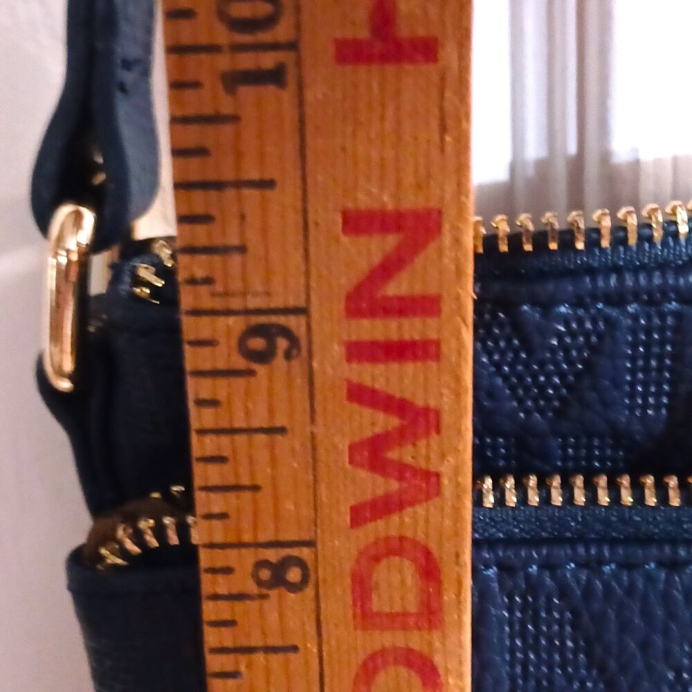 NWOT Wrigley Signature Crossbody BLUE - Picture 7 of 8